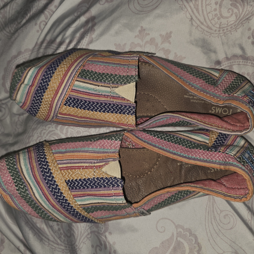 Toms Red and Pink Flats Slip-On Loafers